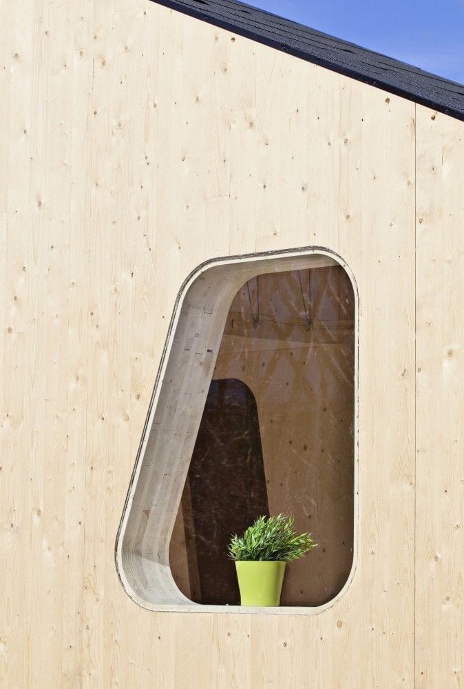 detalle ventana exterior casa madera planta
