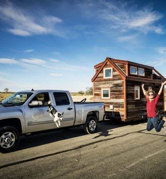 pareja mini casas 13