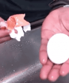 truco pelar huevo