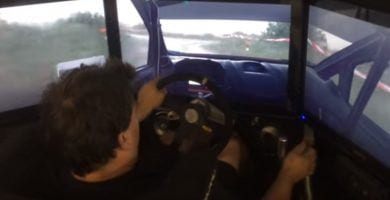 videojuego tres pantallas