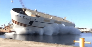 botadura barco 01