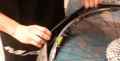 reparar rueda bicicleta 04