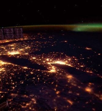 espacio tierra