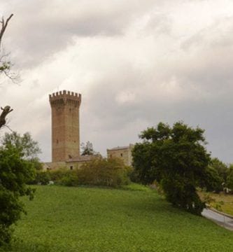 italia regala castillos