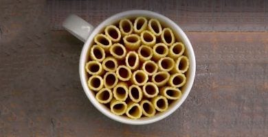 pastel rigatoni