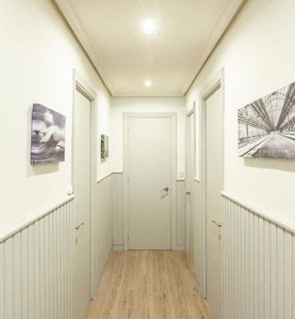 como decorar un pasillo largo 1